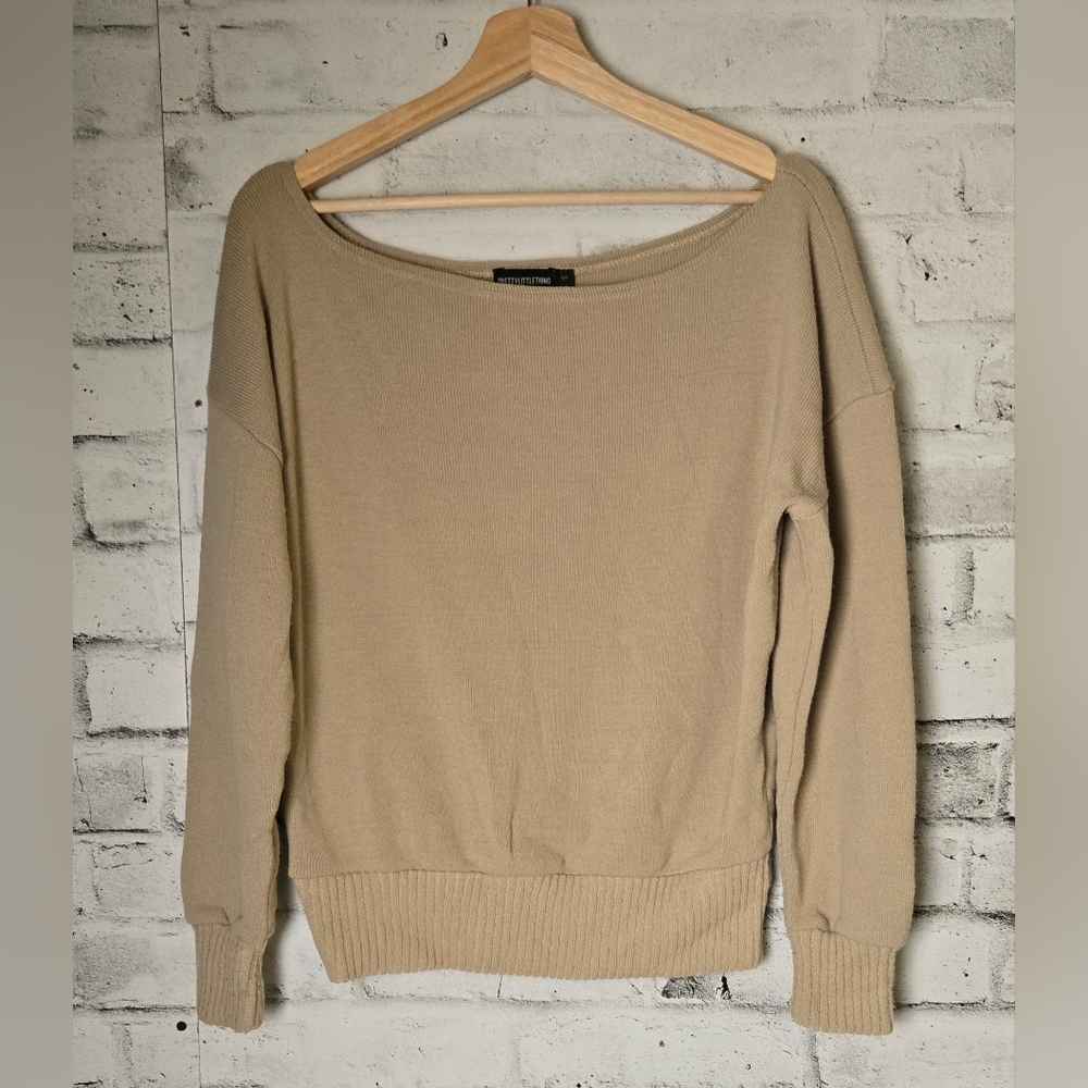 PrettyLittleThing Beige Wide Neck Slouchy Sweater Women’s S
